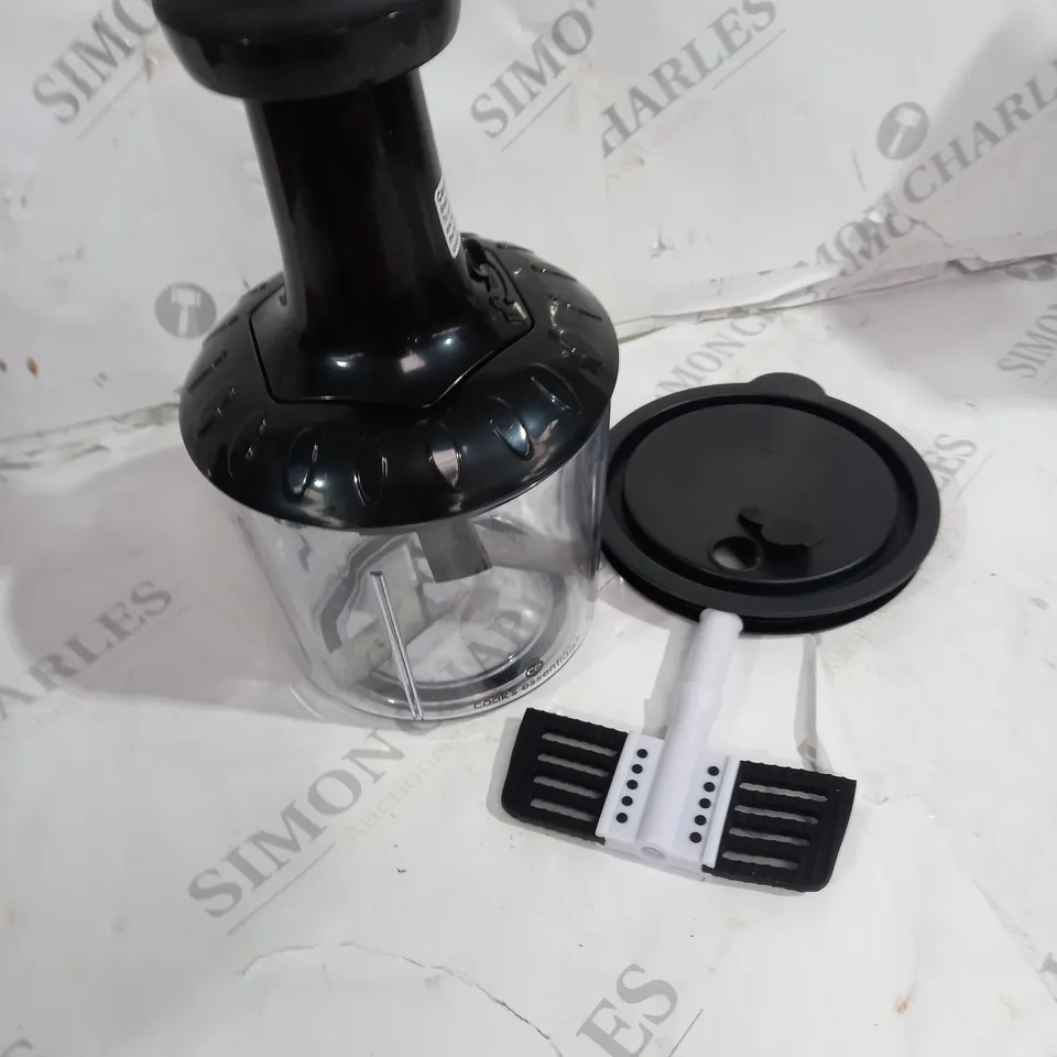BOXED COOKS ESSENTIALS 5 BLADE PRESS CHOPPER WITH STORAGE LID - BLACK