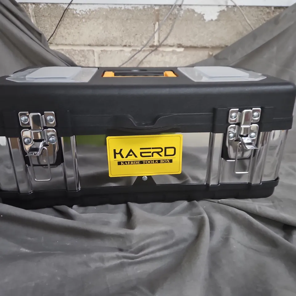 KAERD TOOLS BOX – BLACK TOOLBOX WITH MOULDED INTERIOR TRAY