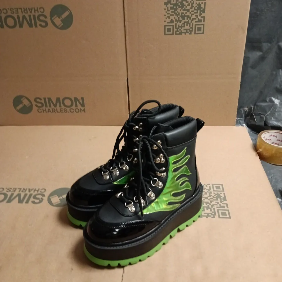 KOI CHA CHA CHA HOLOGRAM FLAME BOOTS – HELIOS GREEN PU, UK 3