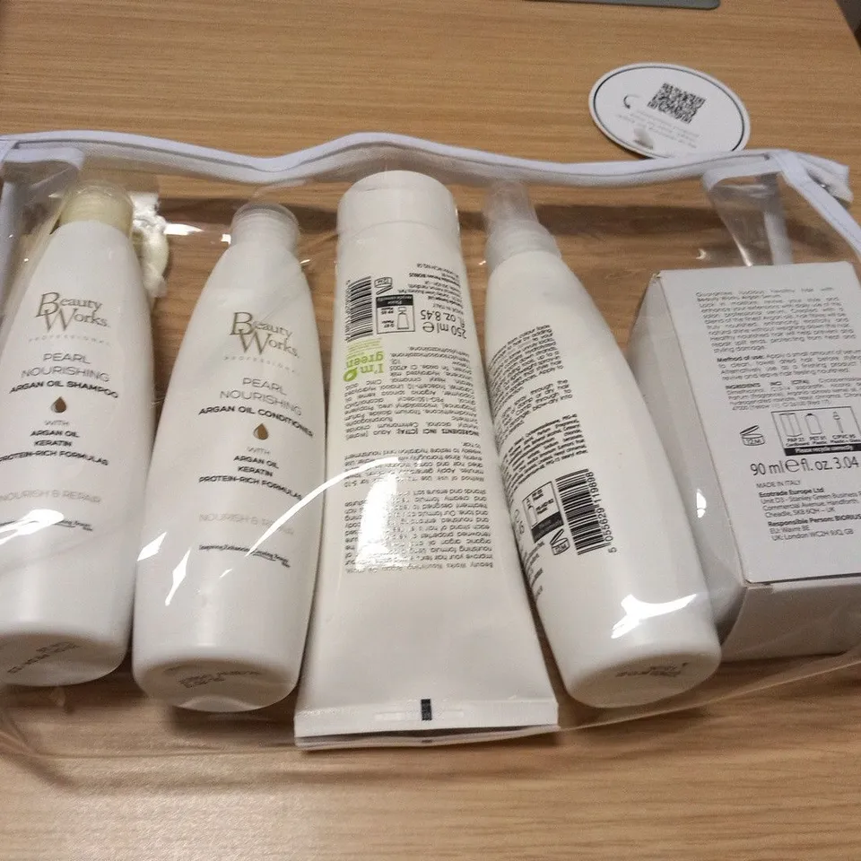 BEAUTY WORKS LUXURY HAIR EXTENSIONS ARGAN MOISURE REPAIR KIT 250ML GIFT SET