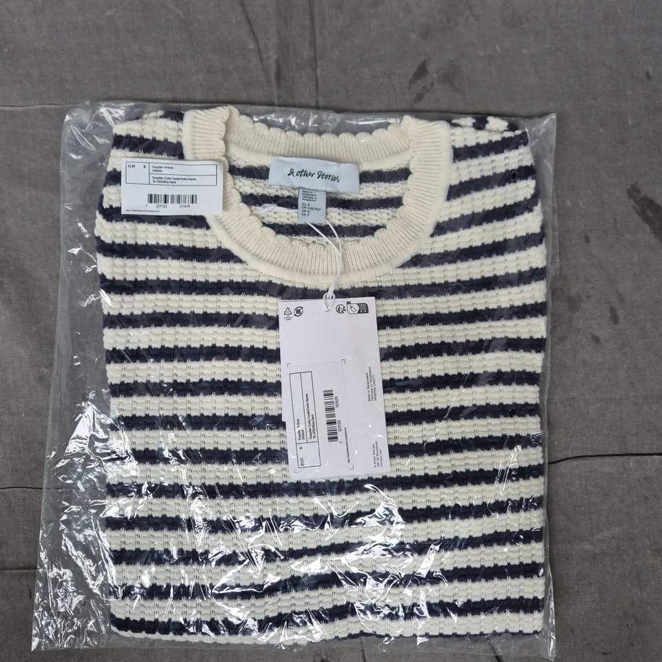& OTHER STORES KNIT TOP IN NAVY/CREAM STRIPE SIZE EU SMALL