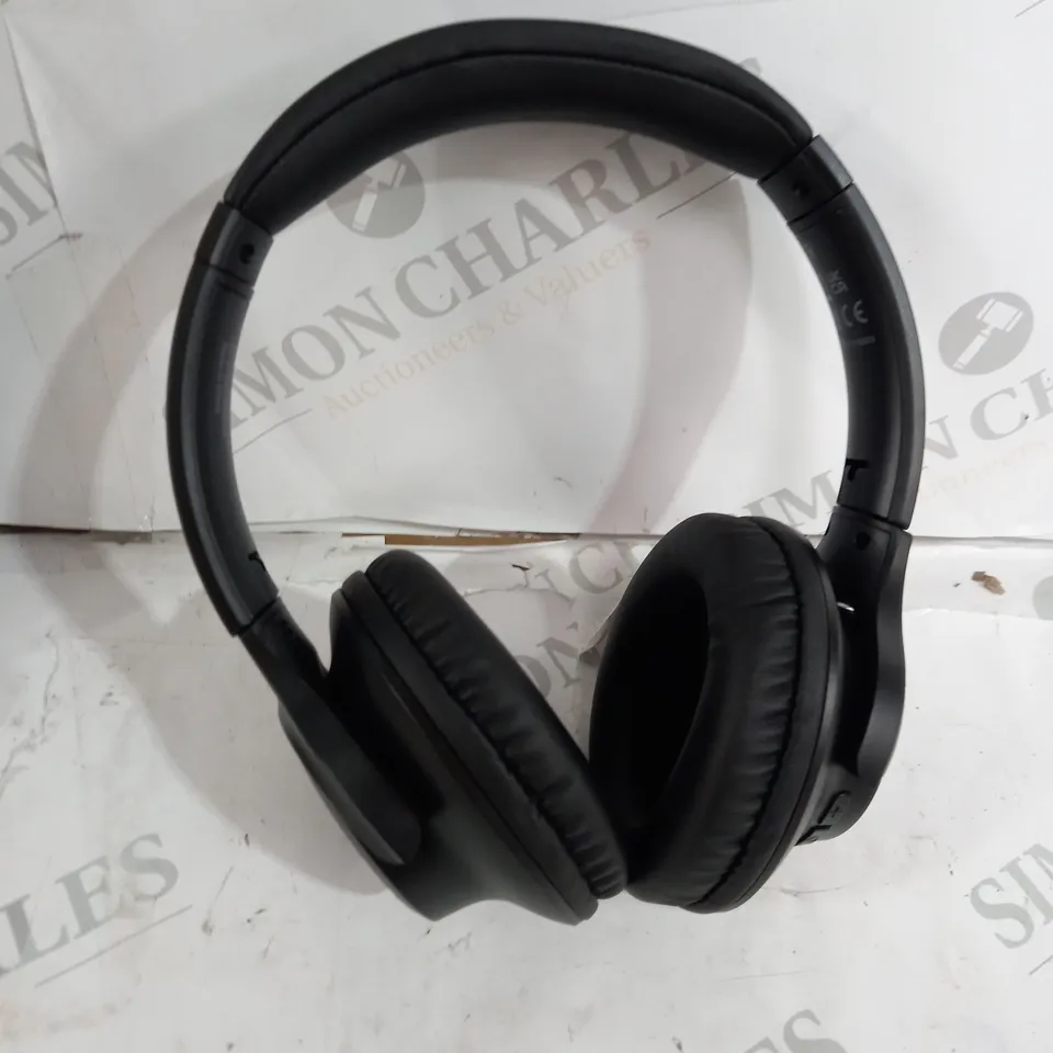 BOXED KVIDIO WIRELESS HEADPHONES 