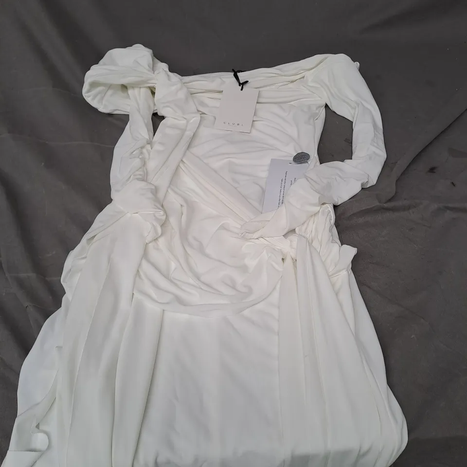 CLUB L LONDON WHITE BARDOT WRAP MAXI DRESS - 10