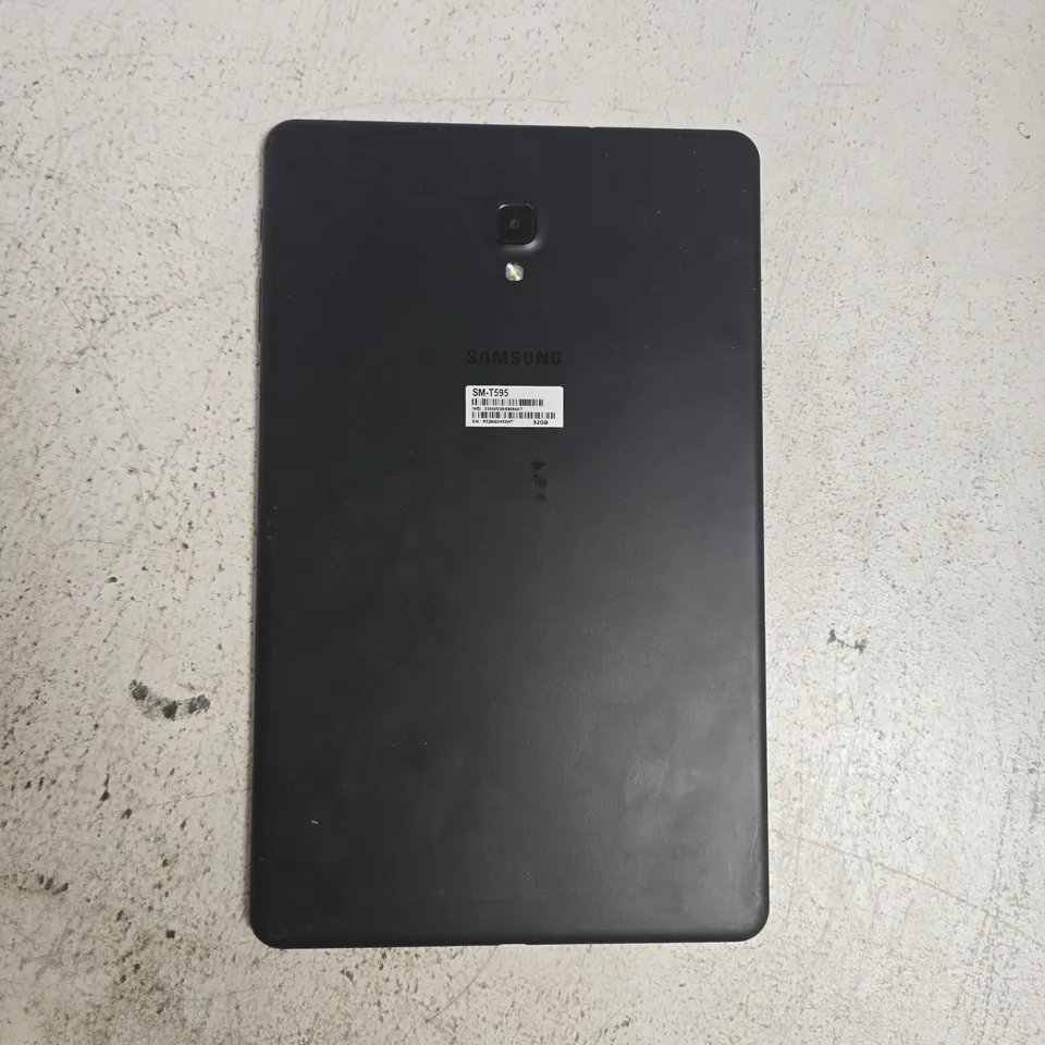SAMSUNG GALAXY TAB A 10.1 SM-T595