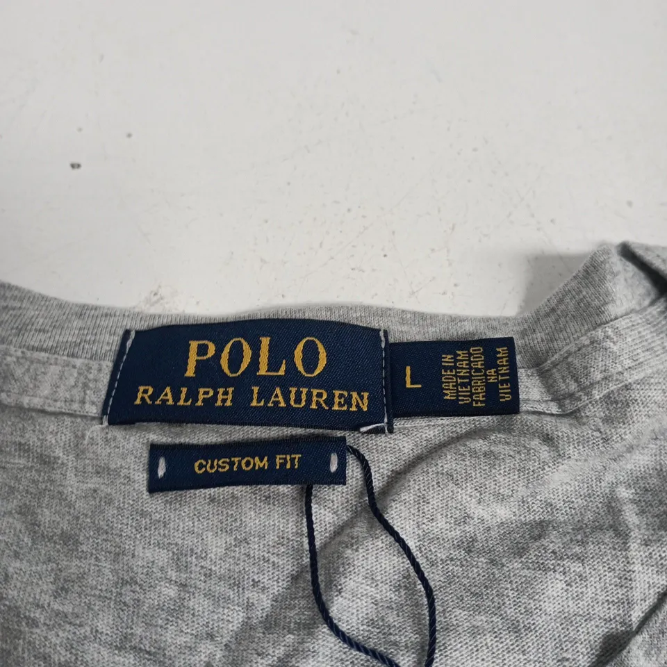 POLO RALPH LAUREN CUSTOM FIT GREY T-SHIRT – SIZE L (MEN'S)