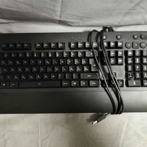 LOGITECH G213 PRODIGY GAMING KEYBOARD