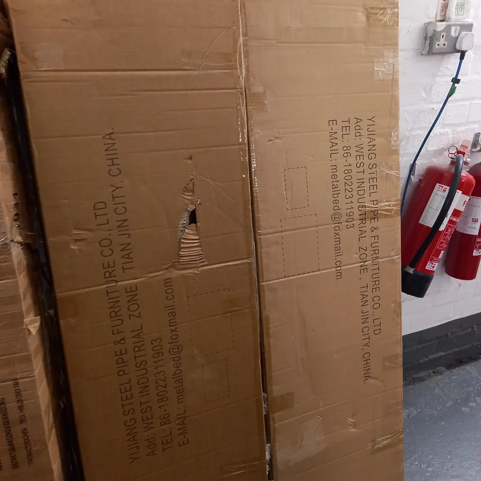 LOT OF 5 ASSORTED BOXED FURNITURE ITEMS / COLLECTION ONLY