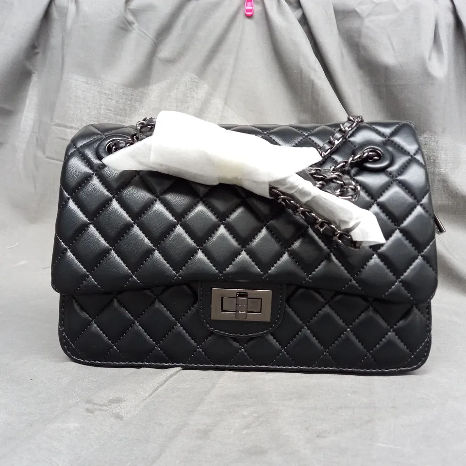 UNBRANDED BLACK PADDED OVER SHOULD BAG