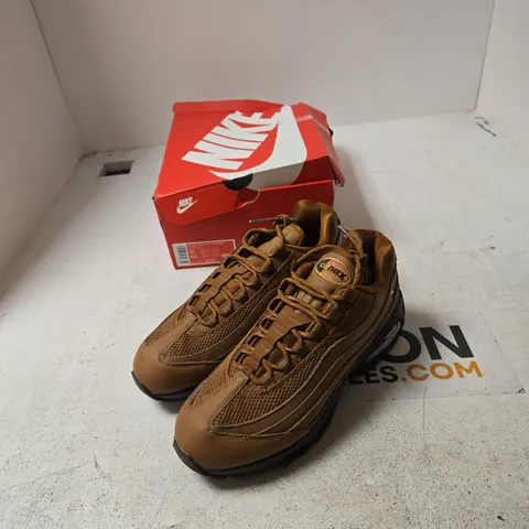 NIKE AIR MAX 95 BIG BUBBLE TRAINERS – WOMEN'S, UK 8.5, TAN/BROWN