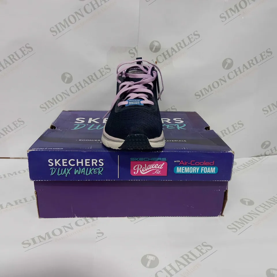 SKETCHERS D'LUX WALKER WOMENS IN NAVY & PINK - UK 6 