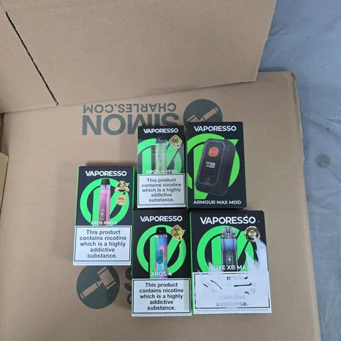 BOX OF APPROXIMATELY 30 ASSORTED E-CIGARETTES AND ACCOMPANIMENTS TO INCLUDE: VARIOUS VAPORESSO ITEMS 