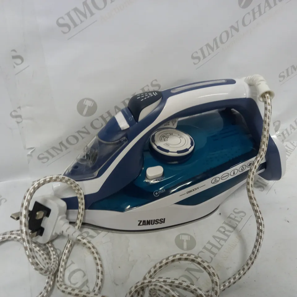 ZANUSSI ZSI-9270-BL IRON DRY & STEAM IRON, BLUE & WHITE