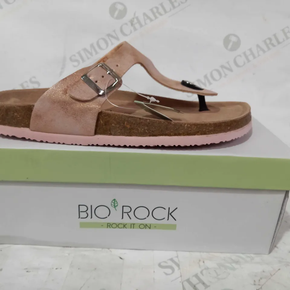 BOXED PAIR OF BIO ROCK SANDALS IN NUDE COLOUR EU SIZE 40