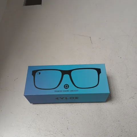 KYLOE POLARISED SUNGLASSES – BLACK FRAME, ORANGE MIRROR LENSES, BOXED