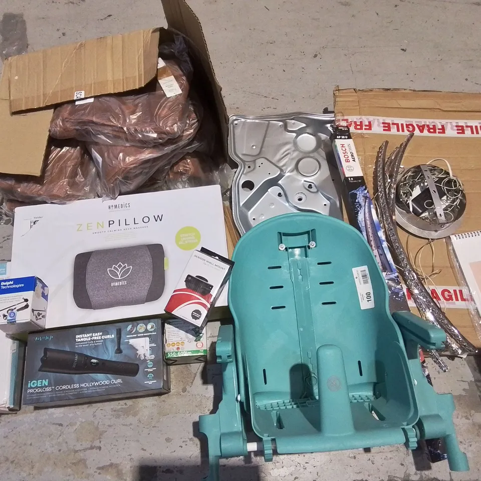 PALLET OF ASSORTED ITEMS TO INCLUDE M&S GRACE CHANDELIER, MULTIPLE BROWN GUEST TOWELS, ZEN PILLOW AND HAIR CURLER