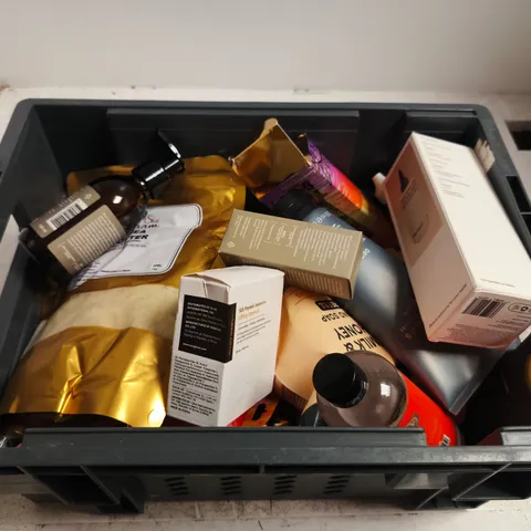 APPROXIMATELY 15 ASSORTED HEALTH & BEAUTY PRODUCTS TO INCLUDE HYPHA , HAND WASH AND SHAMPOO'S