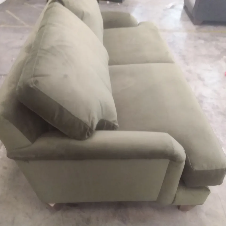 QUALITY BRITISH DESIGNER LOUNGE CO. ROSE 2.5 SEATER SOFA GREEN PLUSH FABRIC