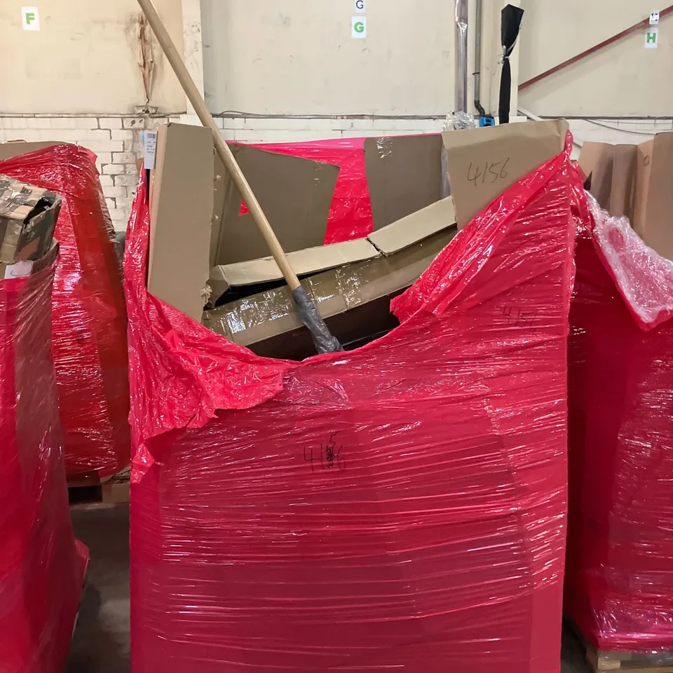 PALLET OF ASSORTED HOUSEHOLD ITEMS AND CONSUMER PRODUCTS TO INCLUDE; GARDEN RAKE, CLOTHES LINE ETC 