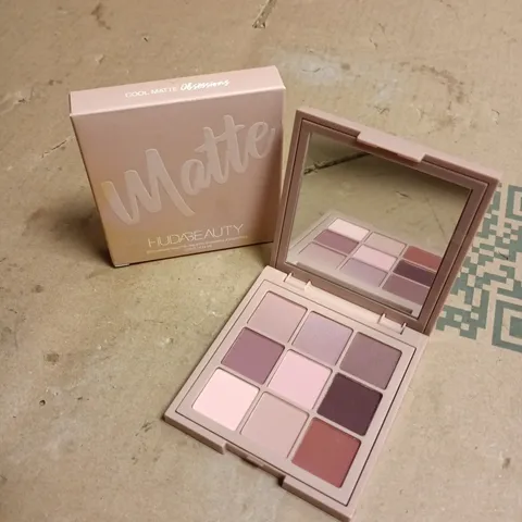 HUDA BEAUTY MATTE OBSESSIONS EYESHADOW PALETTE – COOL MATTE (9-SHADE)