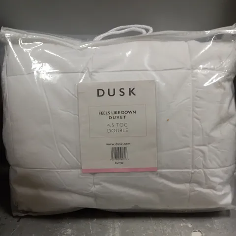 DUSK 4.5 TOG FEELS LIKE DOWN DUVET - DOUBLE 