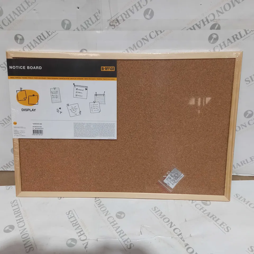 SEALED BI-OFFICE NOTICE/PIN BOARD - 60 X 40CM