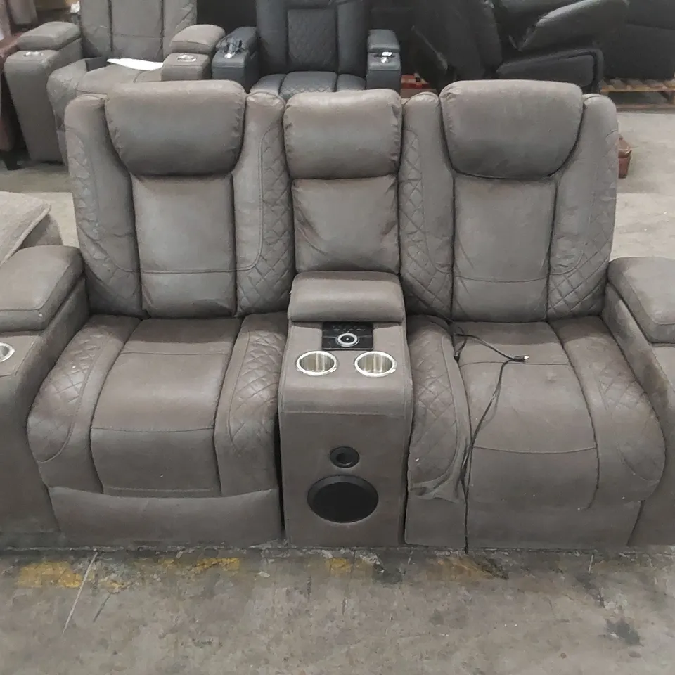 QUALITY DESIGNER 2 SEATER FAUX LEATHER ELECTRIC RECLINER SOFA WITH SPEAKERS AND CUPHOLDERS