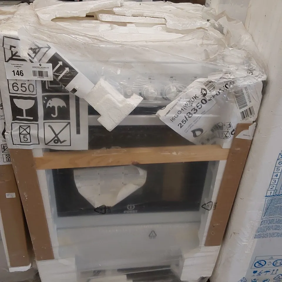 INDESIT COOKER I6GGI(W)UK