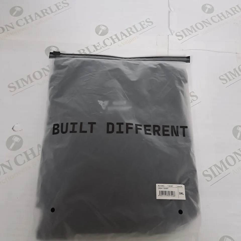 BAGGED BUILT DIFFERENT CREW T-SHIRT SIZE 3XL