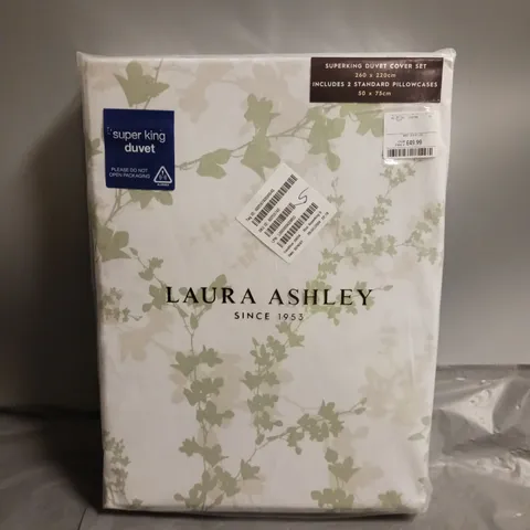 SEALED LAURA ASHLEY SUPER KING DUVET SET 