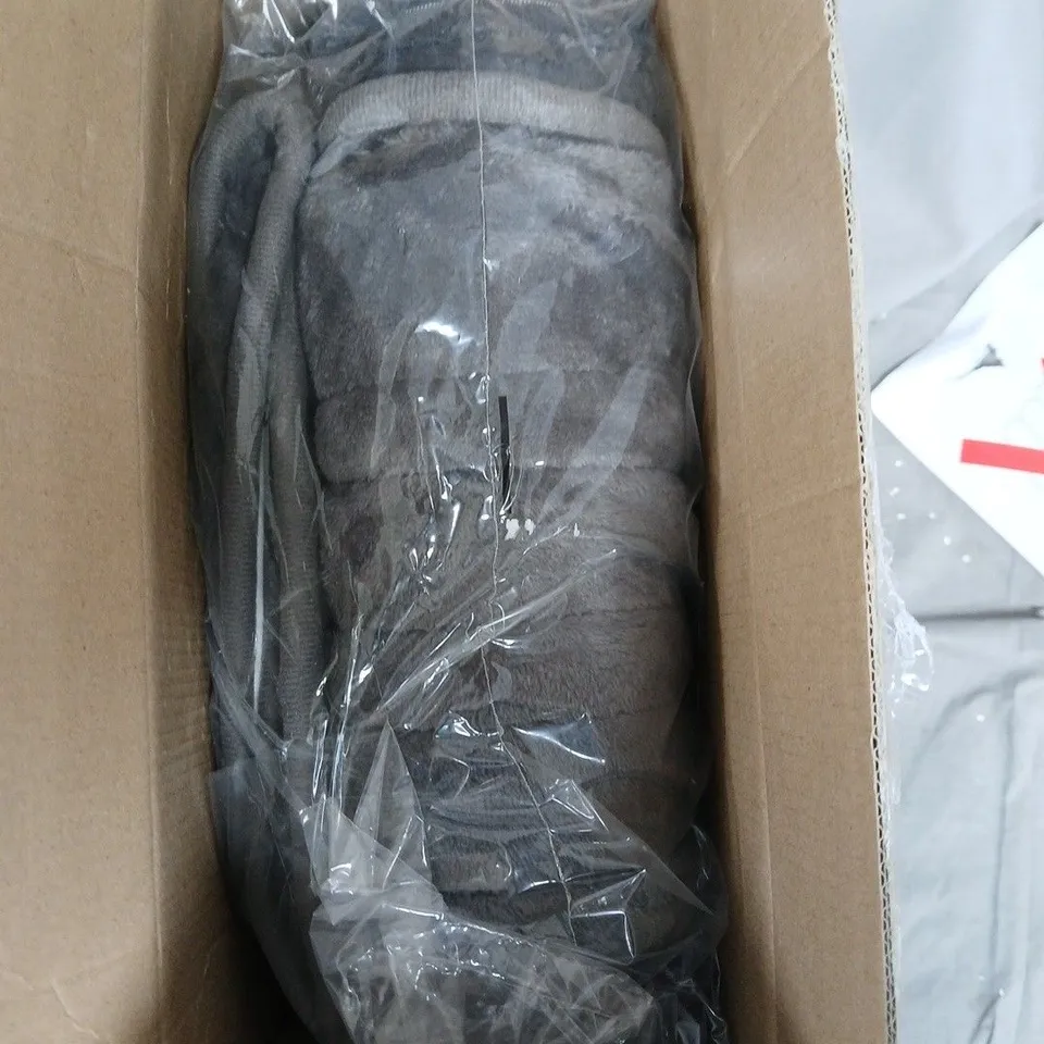 Cozee Home Faux Fur Velvetsoft Heated Throw – Oversized Large (9 Heat Settings)