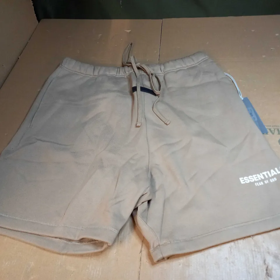 FEAR OF GOD ESSENTIALS SHORTS SIZE XL