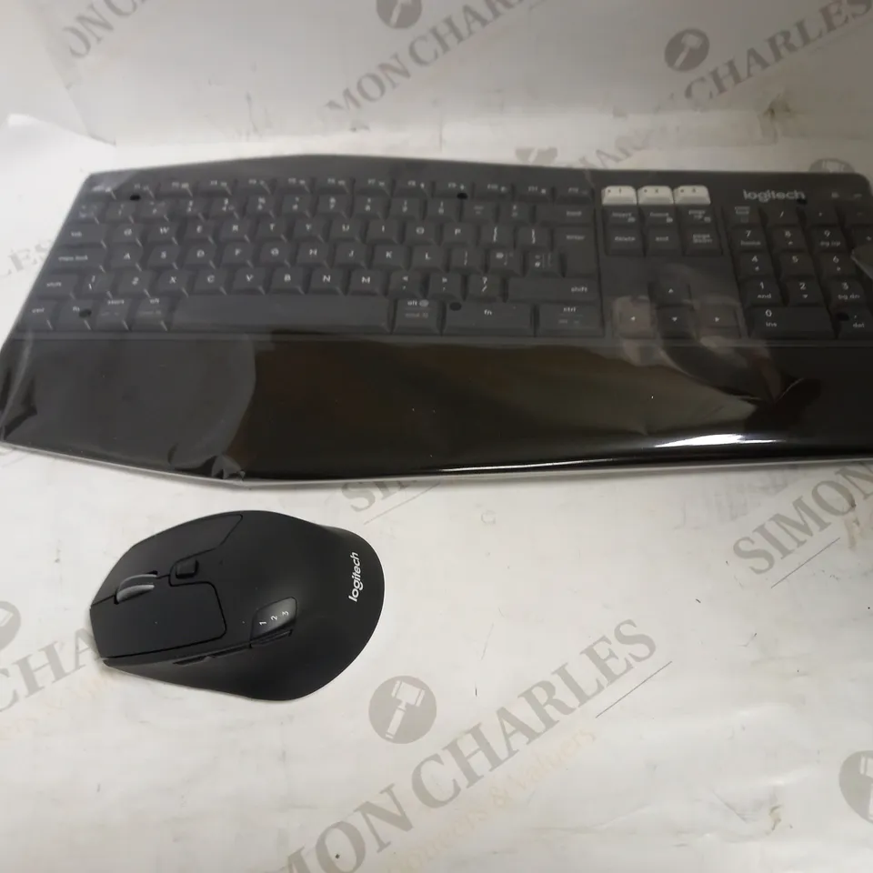 LOGITECH MK850 PERFORMANCE KEYBOARD