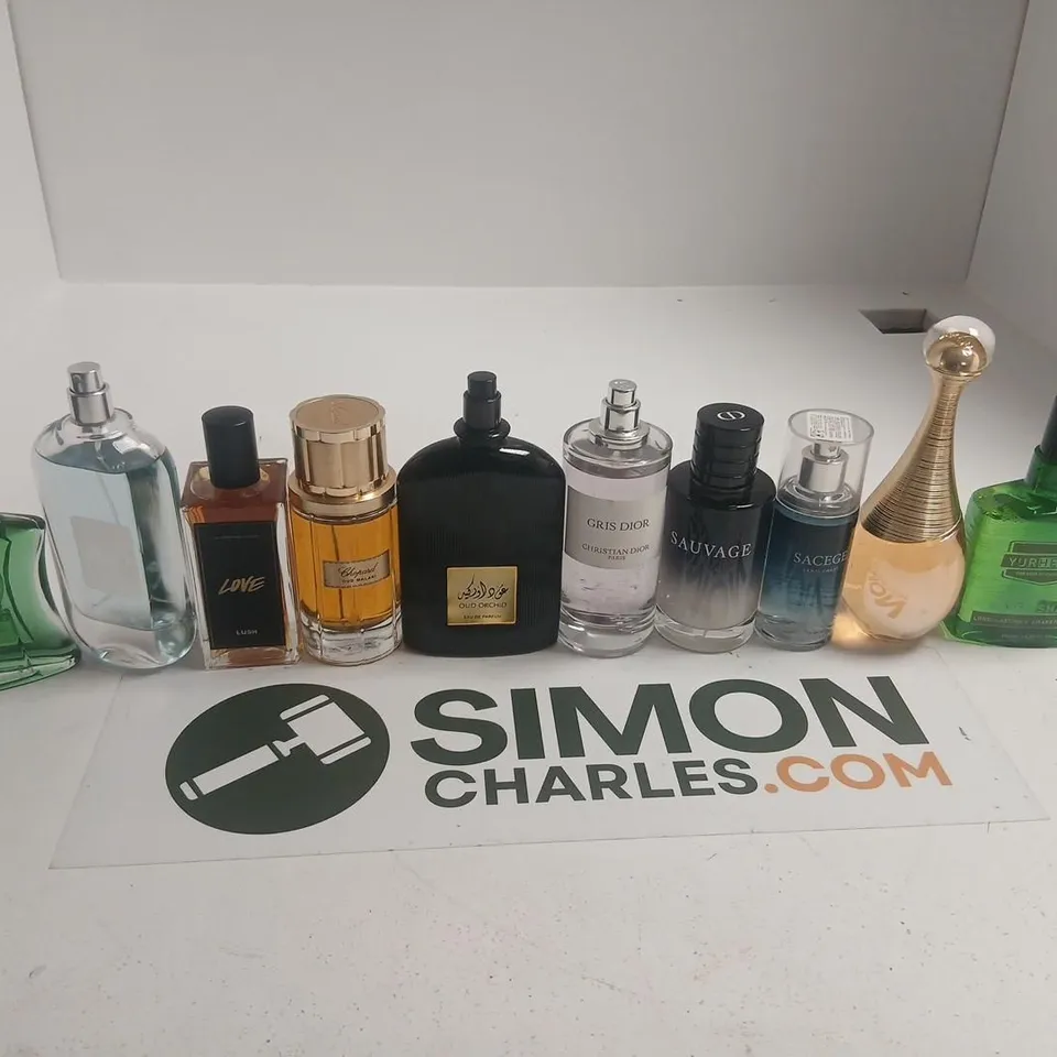 APPROXIMATELY 10 ASSORTED UNBOXED FRAGRANCES