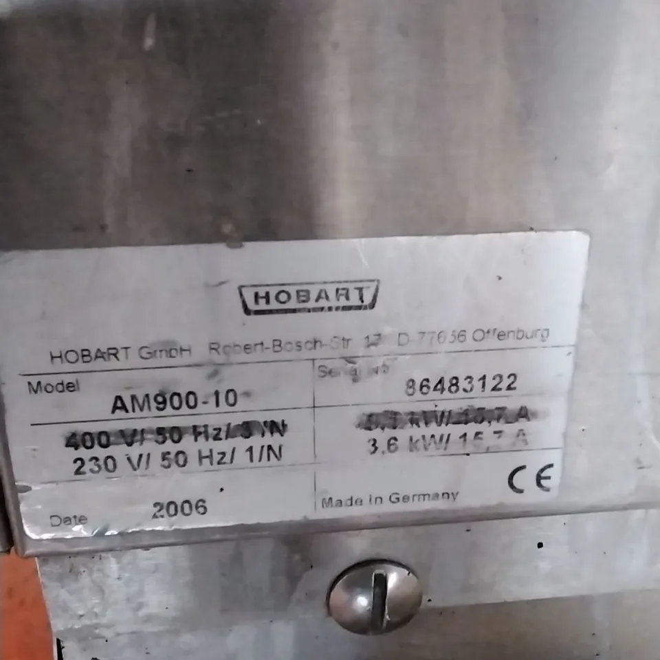 HOBART AM900-10 PASS THRU DISHWASHER