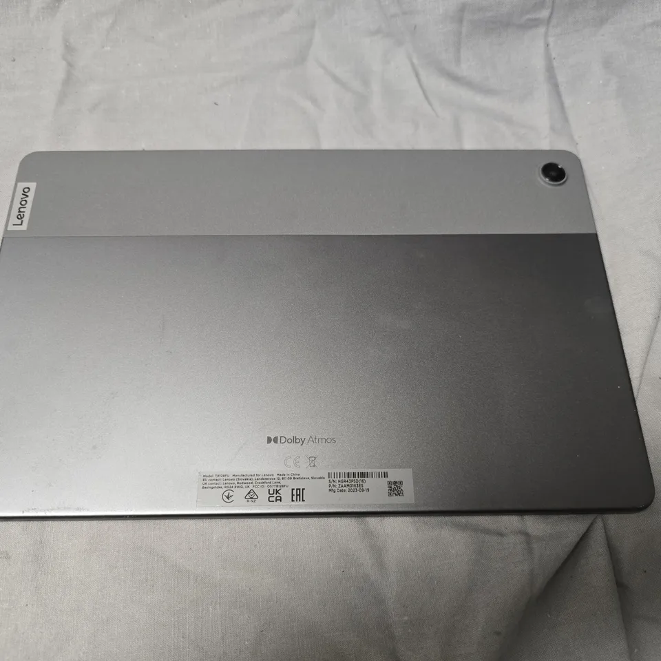 LENOVO TABLET TB12FU – DOLBY ATMOS BRANDING