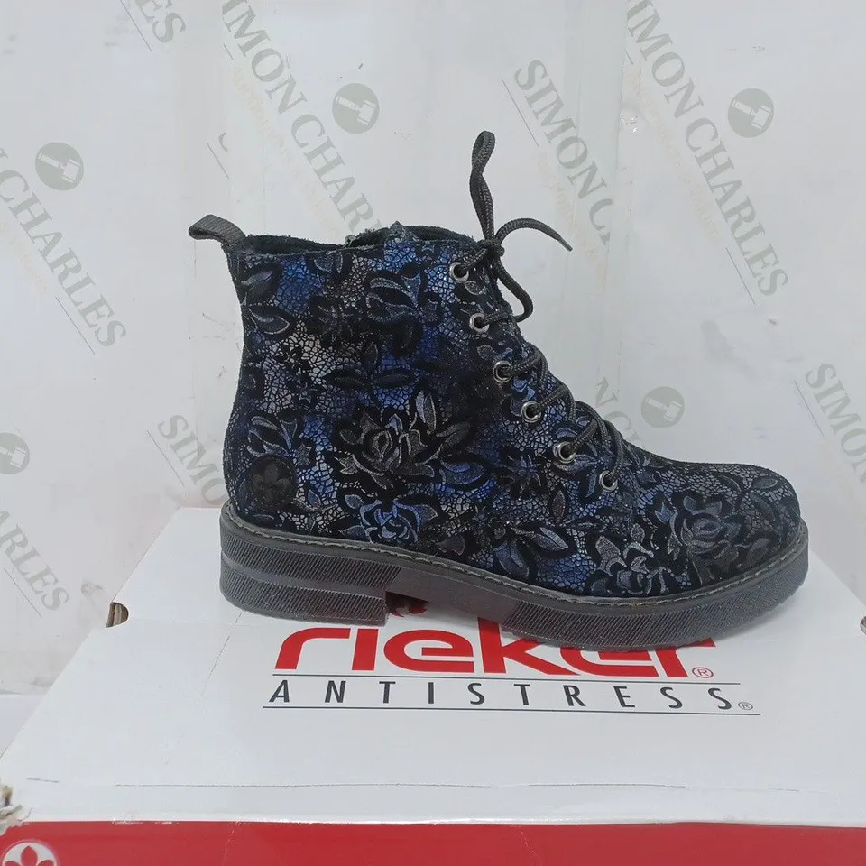 BOXED PAIR OF RIEKER LACE UP BOOTS IN NAVY SIZE 7.5 