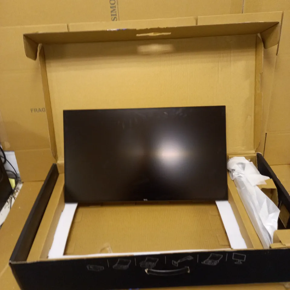 DELL U2720Q ULTRASHARP USB-C 27 INCH 4K UHD MONITOR