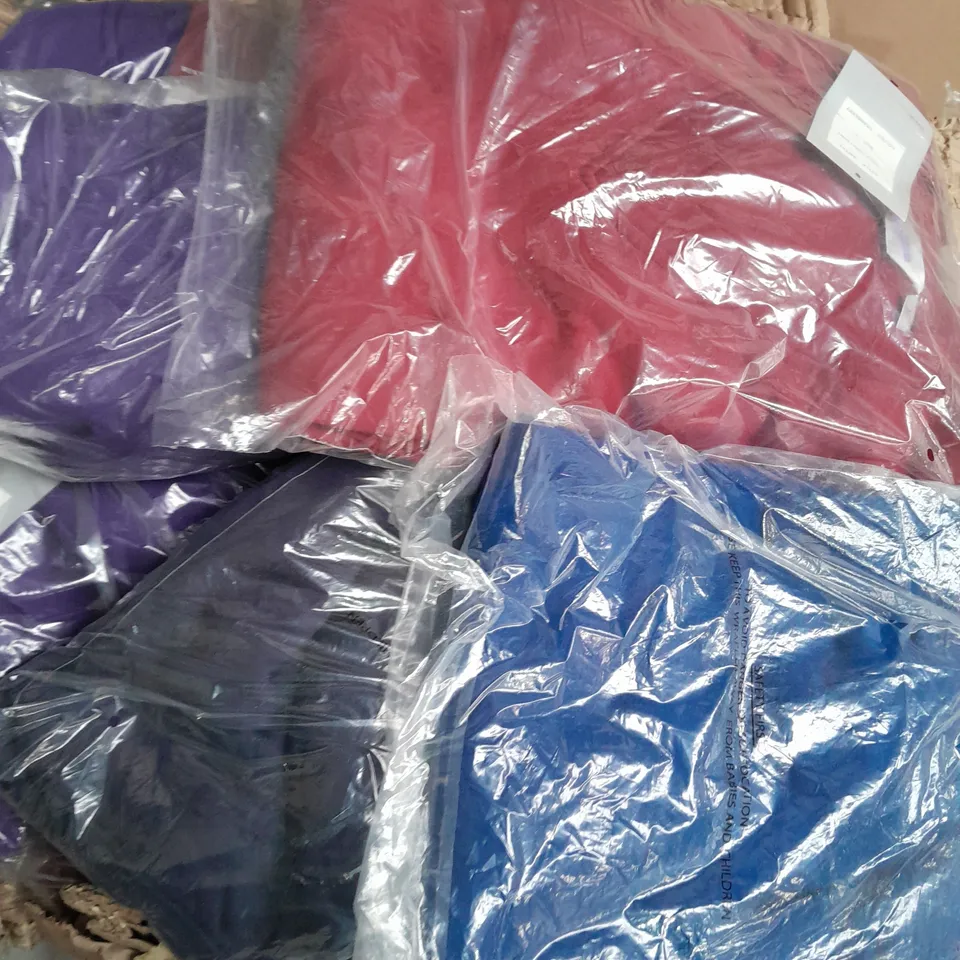 BOX OF ASSORTED SCHOOL JUMPERS IN VARIOUS COLOURS SIZE LARGE / XL ETC