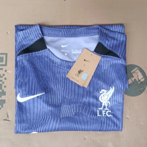 NIKE LIVERPOOL FOORBALL CLUB JERSEY IN PURPLE SIZE 2XL