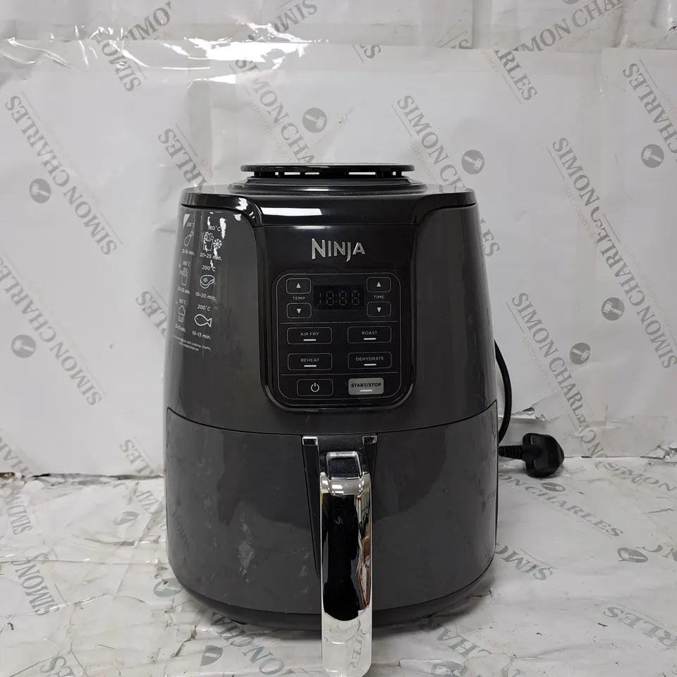 BOXED NINJA AIR FRYER 3.8L AF100UK