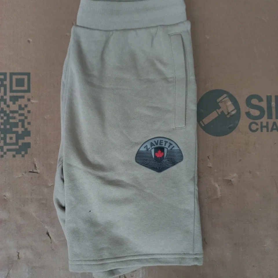 ZAVETTI CANADA SHORTS IN SAND SIZE MEDIUM