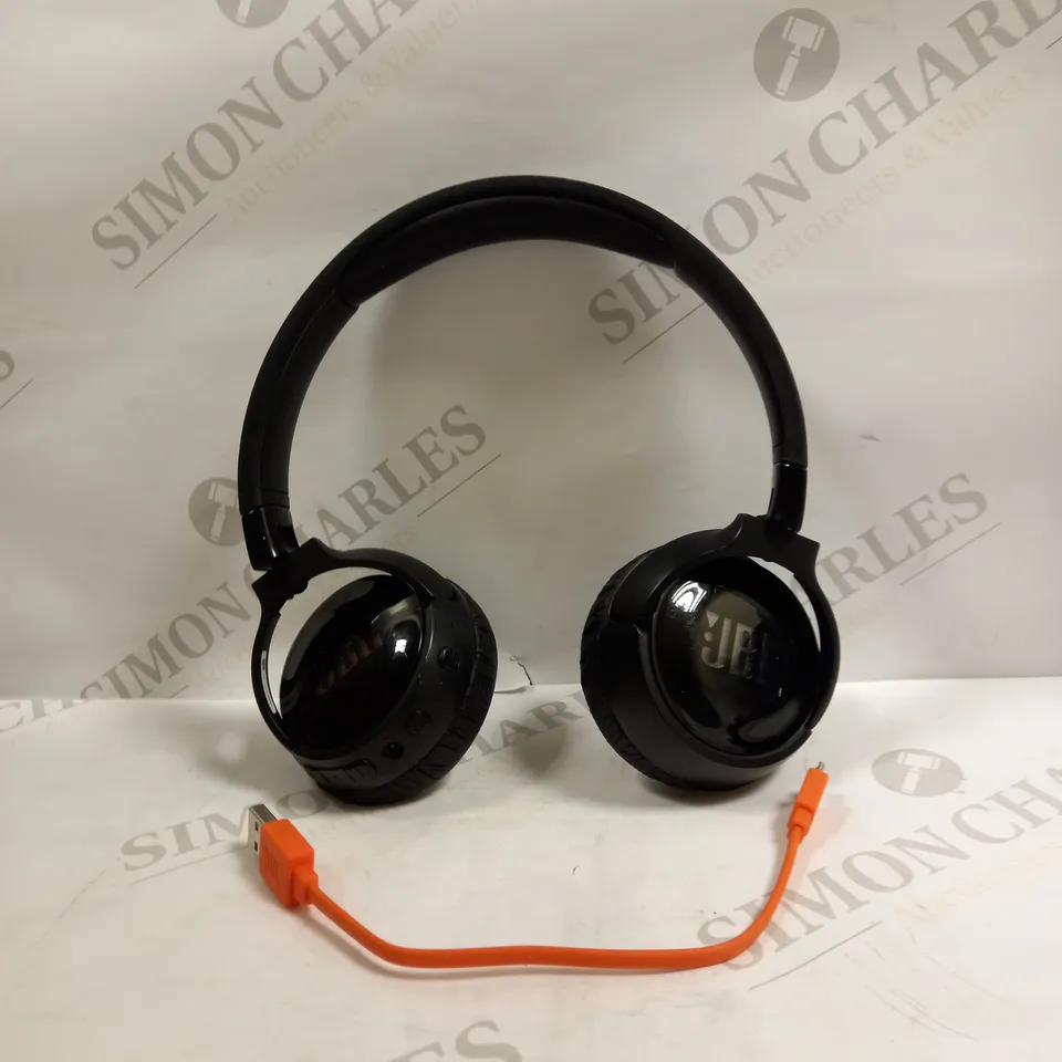 JBL TUNE600BTNC IN BLACK – ON EAR ACTIVE NOISE-CANCELLING BLUETOOTH HEADPHONES – HEADSET W/ BUILT-IN MICROPHONE