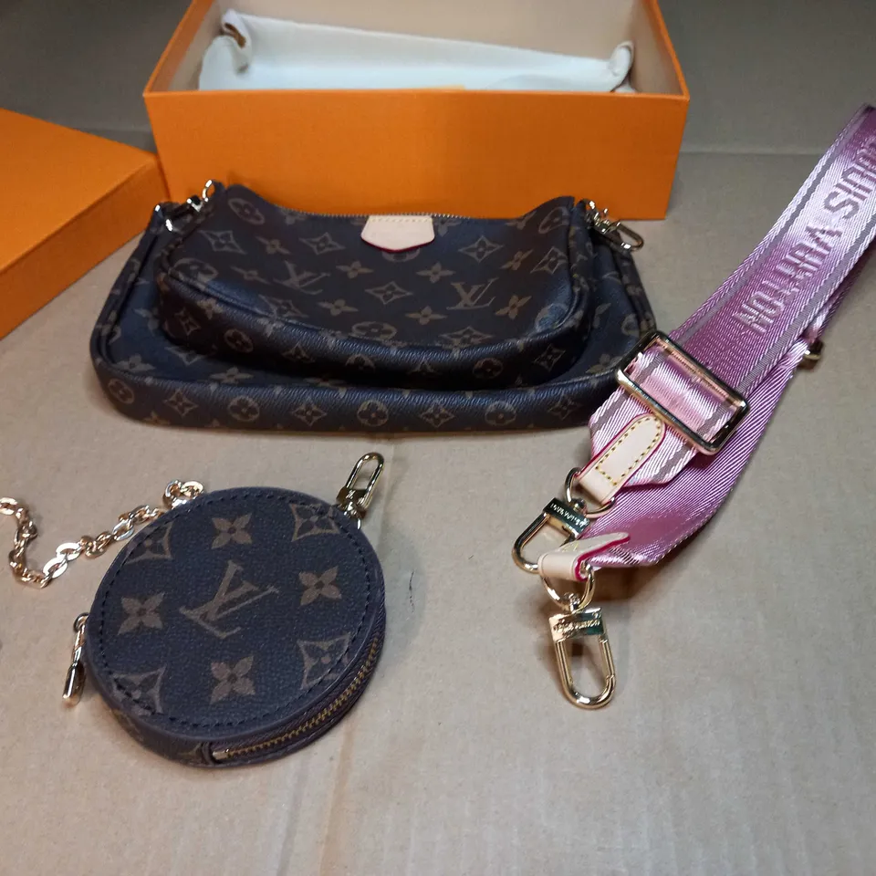 BOXED LOUIS VUITTON HANDBAG SET
