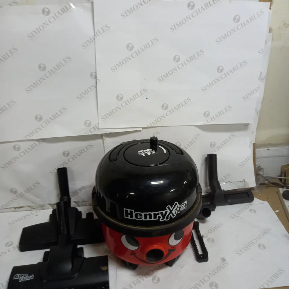NUMATIC HENRY XTRA VACUUM CLEANER
