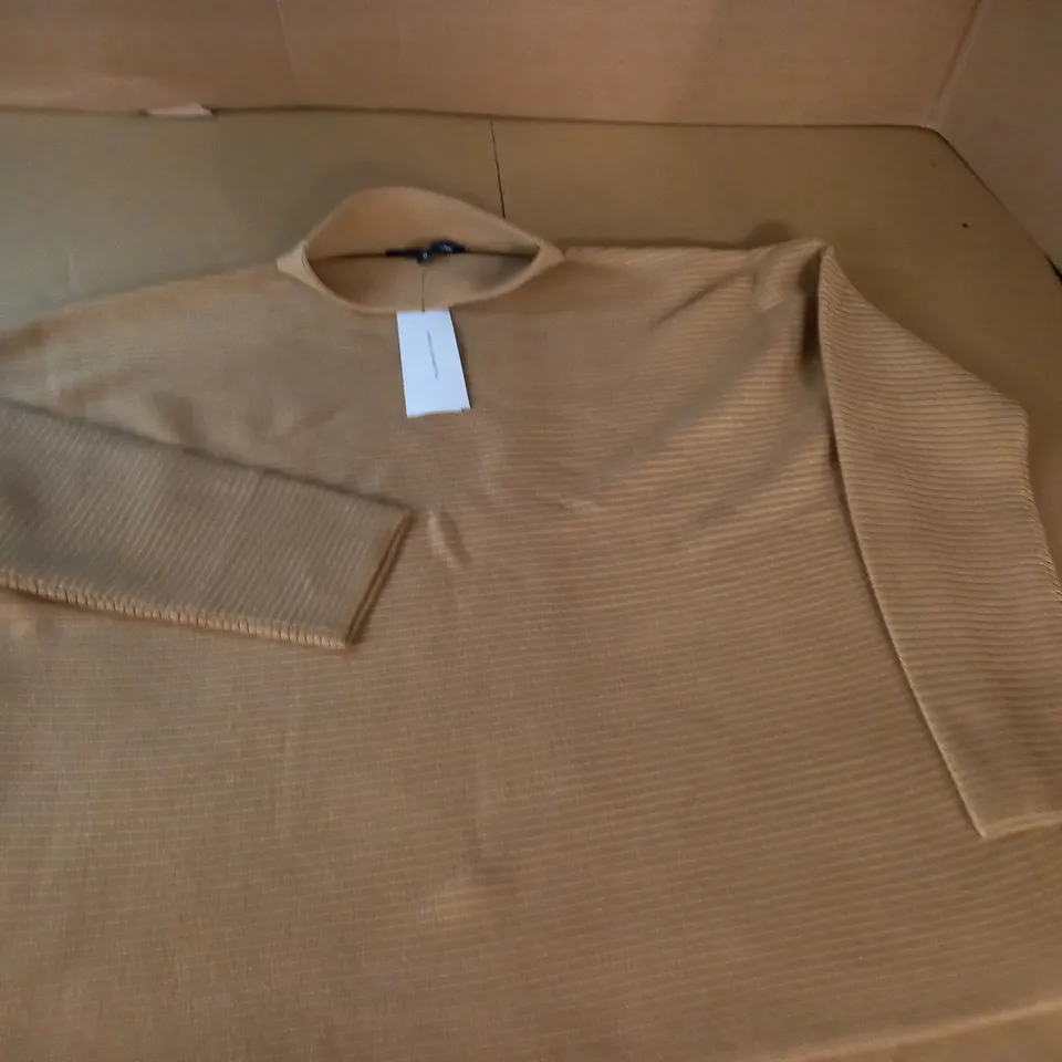 FRENCH CONNECTION BABYSOFT RIBBED MOCK NECK JUMPER - M