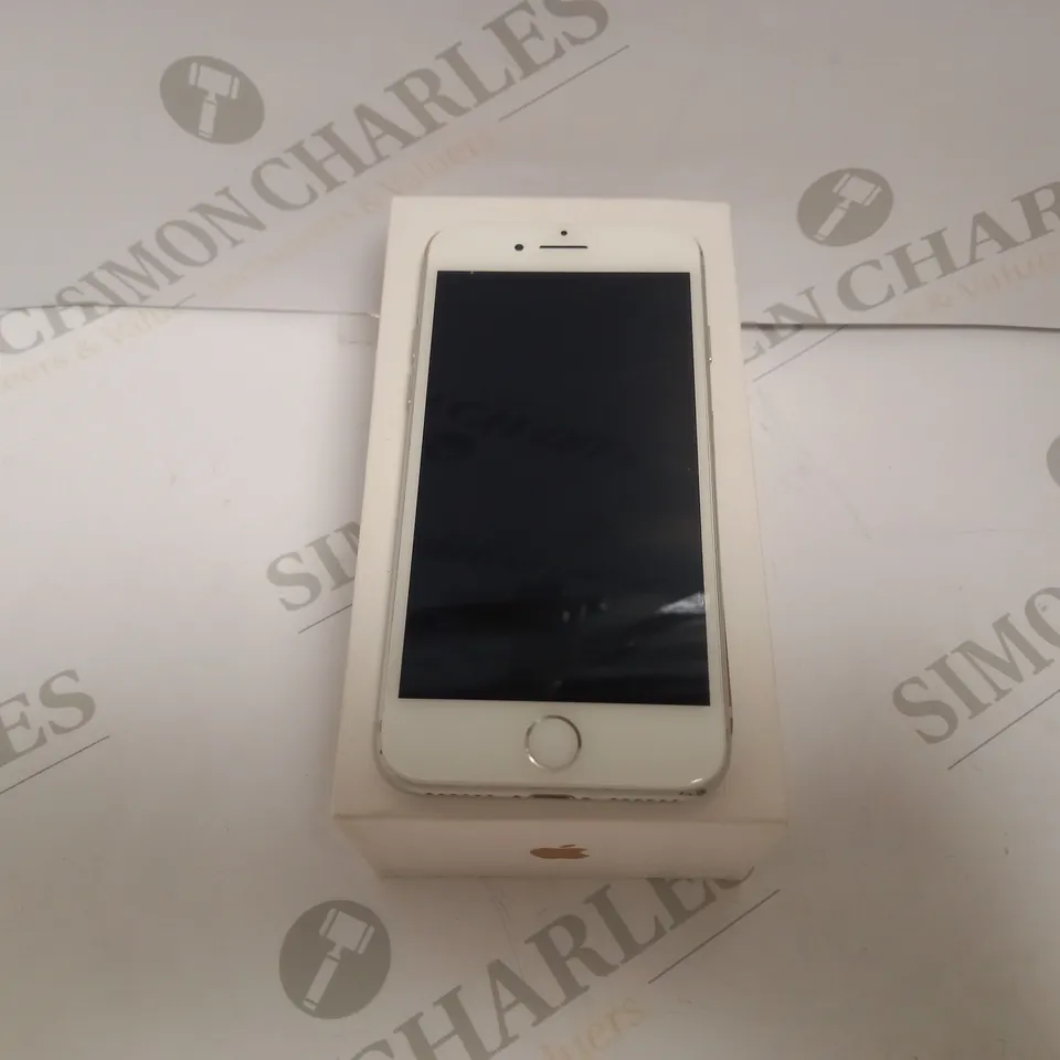 BOXED APPLE IPHONE 7 (A1778)