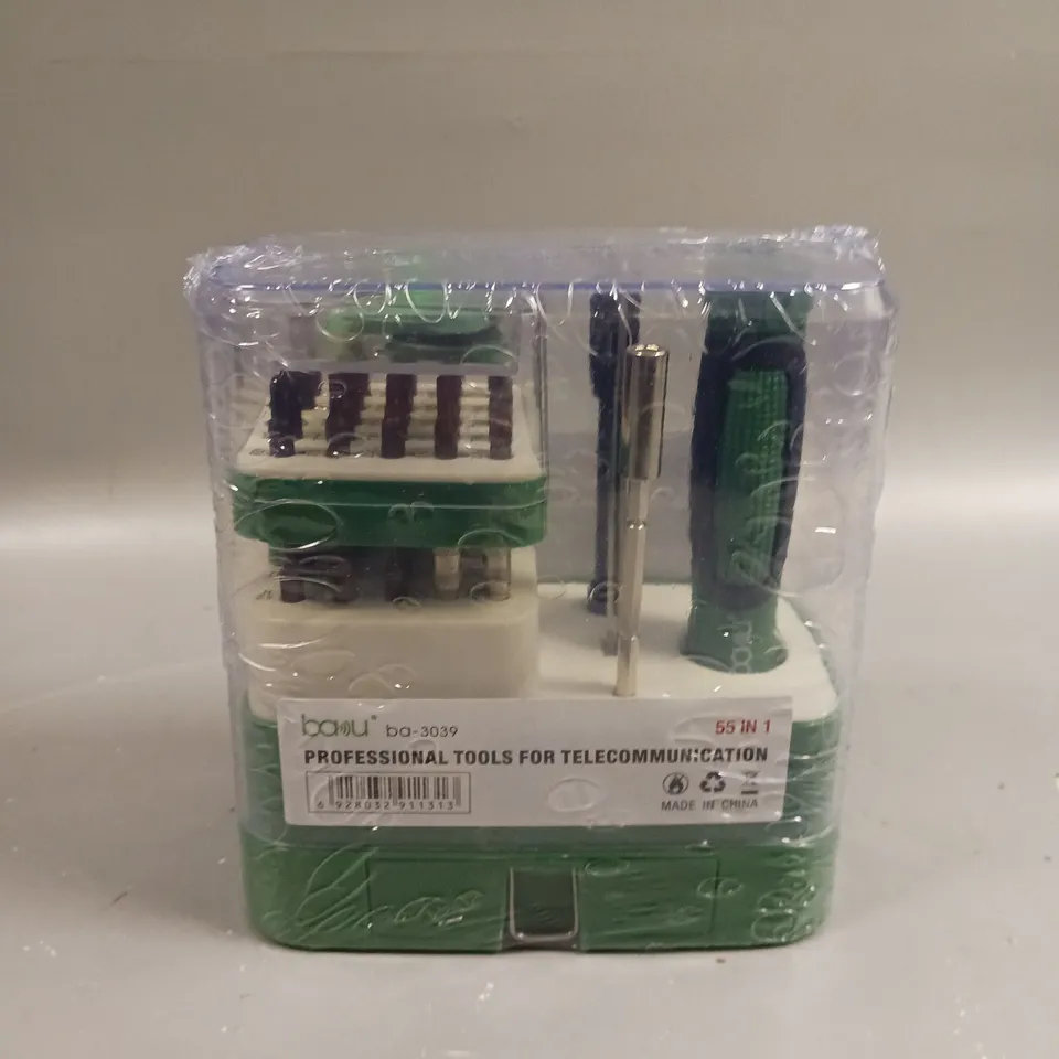 SEALED BAKU PROFESSIONAL TOOLS FOR TELECOMMUNICATIONS 
