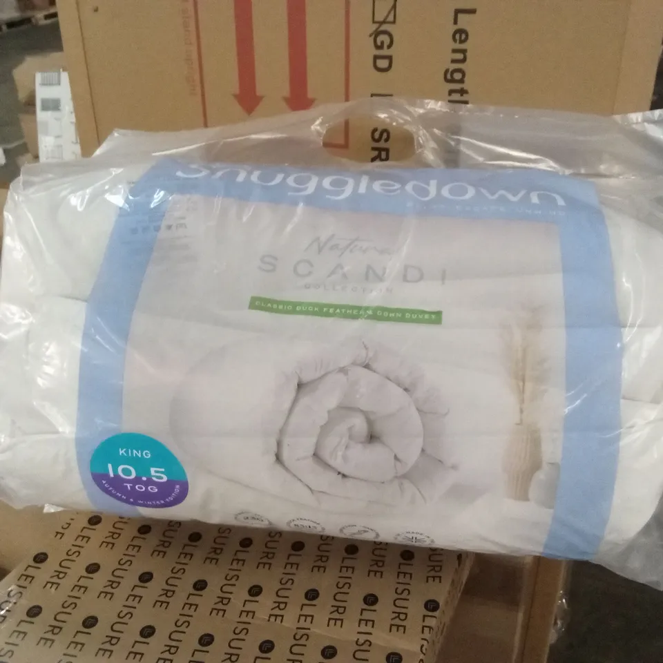 BAGGED SNUGGLEDOWN SCANDINAVIAN DUCK FEATHER & DOWN 10.5 TOG ALL YEAR DUVET - KING SIZE