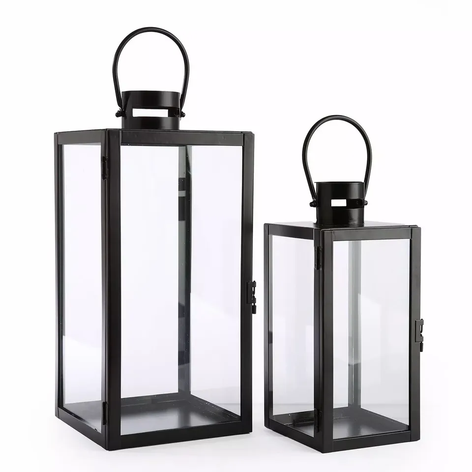 SET OF 2 METAL/GLASS LANTERNS 
