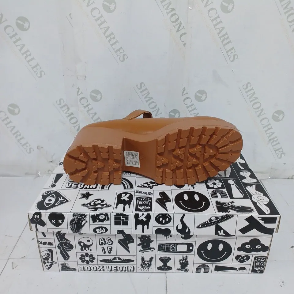 KOI FOOTWEAR LADIES BURNT ORANGE CHUNKY HEEL SHOES SIZE 6